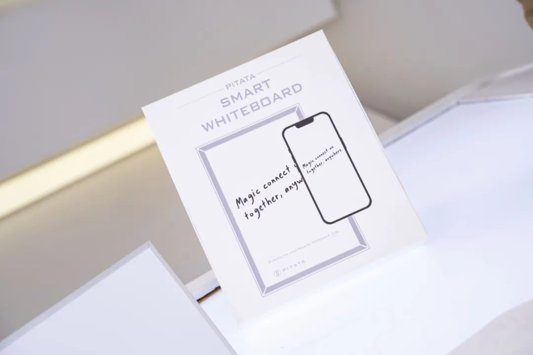 PITATA Smart Whiteboard